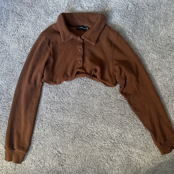 PrettyLittleThing Cropped Button Up Brown - Picture 1 of 2
